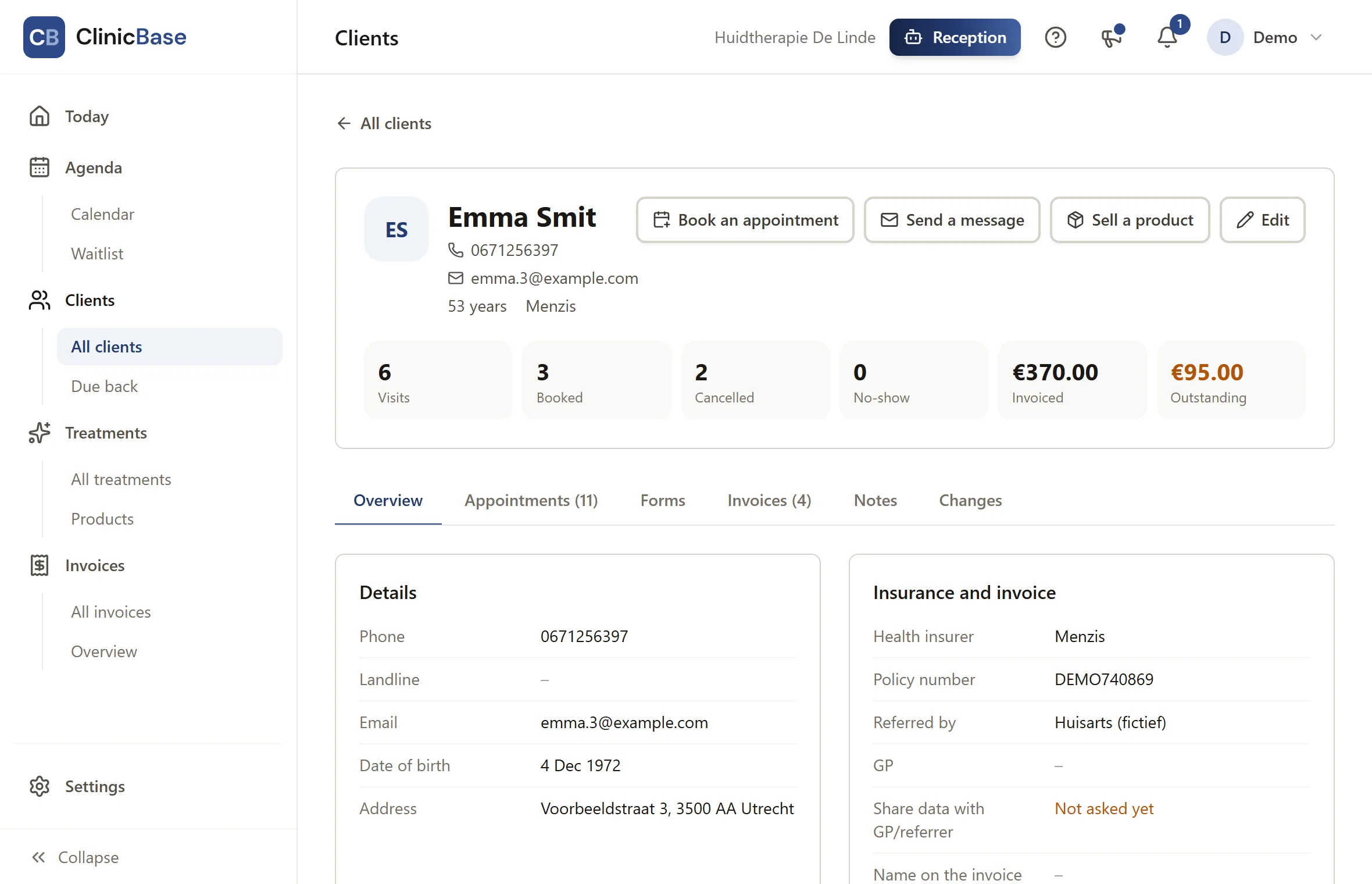 A client page with visits, amount outstanding, details and insurance